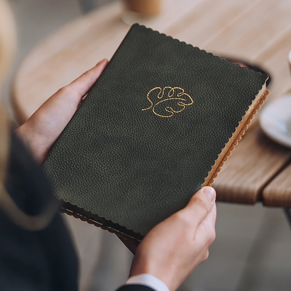 6127-Notebook-A5-Majoie-Folha-Golden-Musgo-5